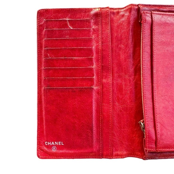 Authentic CHANEL Red Quilted Lambskin Leather Long Wallet With Authenticity Card - Picture 15 of 15
